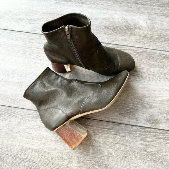 Jeffrey Campbell Kovac Bootie  With Chunky Heel - Picture 1 of 13